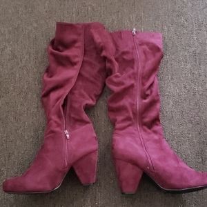 Small heel knee high boots